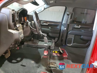 Zdjęcie 7 z 13 samochodu: 2024 CHEVROLET SILVERADO K1500 LT TRAIL BOSS VIN:3GCUDFED9RG416450 - miniatura