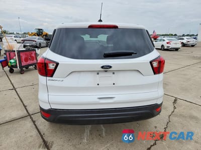 Zdjęcie 6 z 12 samochodu: 2019 FORD ESCAPE S VIN:1FMCU0F73KUB30853 - miniatura