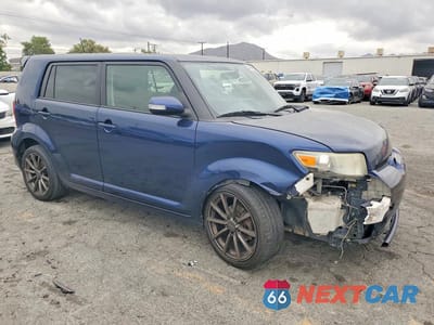 Czwarte zdjęcie samochodu z boku: 2014 SCION XB BASE VIN:JTLZE4FE3EJ065952 - miniatura