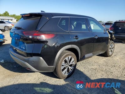 Trzecie zdjęcie samochodu z tyłu: 2021 NISSAN ROGUE SV VIN:5N1AT3BB3MC768180 - miniatura