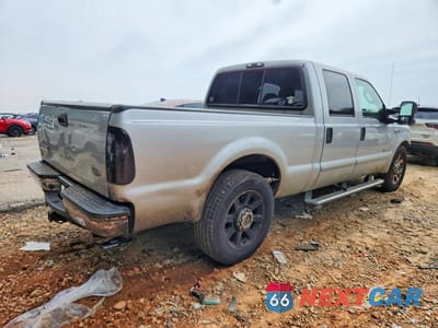 Trzecie zdjęcie samochodu z tyłu: 2006 FORD F250 SUPER DUTY VIN:1FTSW20P76EB22267 - miniatura