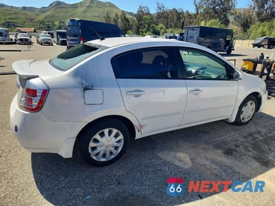 Trzecie zdjęcie samochodu z tyłu: 2012 NISSAN SENTRA 2.0 VIN:3N1AB6AP2CL652996 - miniatura