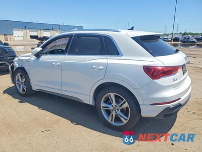 Drugie zdjęcie samochodu z przodu: 2021 AUDI Q3 PREMIUM PLUS S LINE 45 VIN:WA1EECF39M1148555 - miniatura