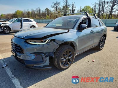 2025 HONDA HR-V SPORT 3CZRZ2H59SM718925 - główne zdjęcie licytacji z USA - miniatura