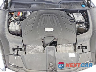 Zdjęcie 11 z 12 samochodu: 2019 PORSCHE CAYENNE VIN:WP1AA2AY5KDA17730 - miniatura