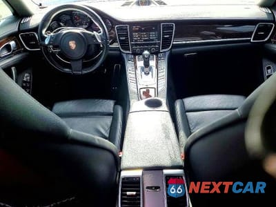 Zdjęcie 8 z 12 samochodu: 2011 PORSCHE PANAMERA 2 VIN:WP0AA2A7XBL011680 - miniatura
