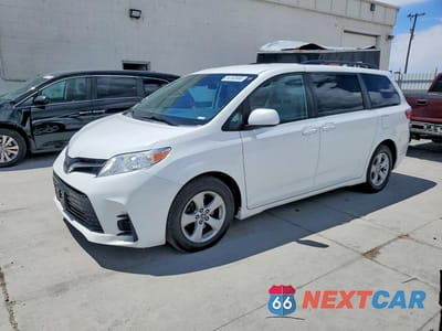 2020 TOYOTA SIENNA LE 5TDKZ3DC3LS064474 - główne zdjęcie licytacji z USA - miniatura