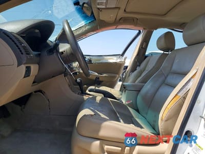 Zdjęcie 7 z 13 samochodu: 2005 HONDA ACCORD EX VIN:1HGCM56845A055016 - miniatura