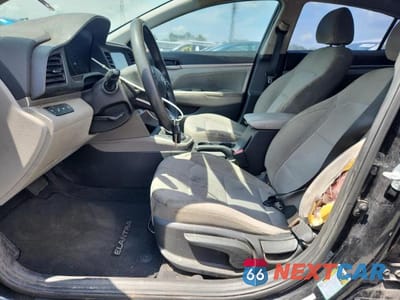 Zdjęcie 7 z 12 samochodu: 2019 HYUNDAI ELANTRA SEL VIN:5NPD84LF8KH454309 - miniatura