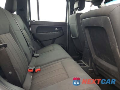Zdjęcie 11 z 13 samochodu: 2012 JEEP LIBERTY SPORT VIN:1C4PJLAK0CW165772 - miniatura