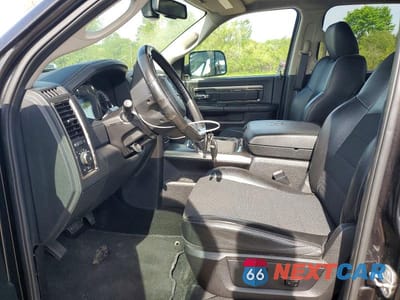 Zdjęcie 7 z 12 samochodu: 2016 RAM 1500 SPORT VIN:1C6RR7UT8GS234581 - miniatura