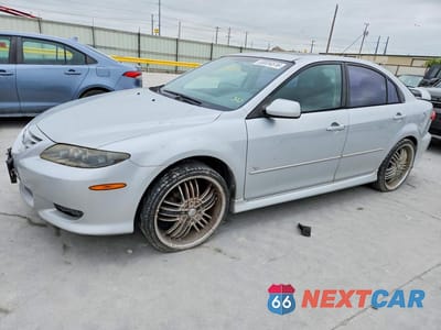 2004 MAZDA 6 S 1YVHP84D945N87425 - główne zdjęcie licytacji z USA - miniatura