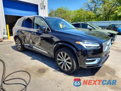 Czwarte zdjęcie samochodu z boku: 2021 VOLVO XC90 T8 RECHARGE INSCRIPTION VIN:YV4BR0CL8M1760484 - miniatura