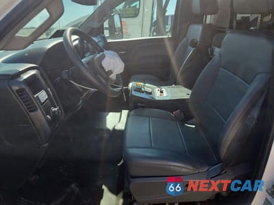 Zdjęcie 7 z 12 samochodu: 2015 CHEVROLET SILVERADO C3500 VIN:1GB3CYC84FF149302 - miniatura