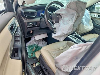 Zdjęcie 8 z 13 samochodu: 2020 FORD EXPLORER PLATINUM VIN:1FM5K8HC8LGA88316 - miniatura