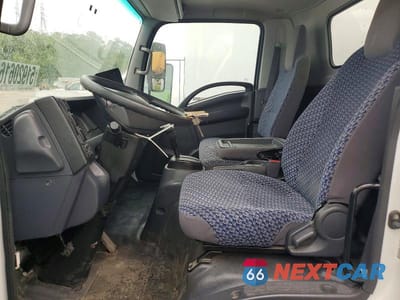 Zdjęcie 7 z 13 samochodu: 2022 ISUZU NPR HD BOX TRUCK VIN:JALC4W163N7016407 - miniatura