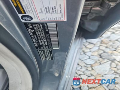 Zdjęcie 12 z 12 samochodu: 2015 MERCEDES-BENZ S 550 VIN:WDDUG8CB8FA192981 - miniatura