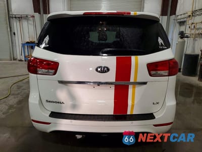 Zdjęcie 6 z 13 samochodu: 2017 KIA SEDONA LX VIN:KNDMB5C12H6283278 - miniatura