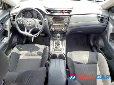Zdjęcie 8 z 12 samochodu: 2018 NISSAN ROGUE SV VIN:KNMAT2MT6JP600185 - miniatura
