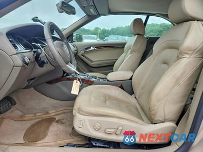 Zdjęcie 7 z 12 samochodu: 2010 AUDI A5 VIN:WAUVFAFH8BN013007 - miniatura