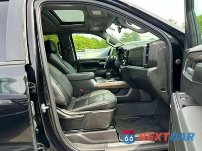 Zdjęcie 8 z 10 samochodu: 2022 CHEVROLET SILVERADO K1500 RST VIN:1GCUDEET5NZ575509 - miniatura