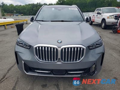 Piąte zdjęcie samochodu w środku: 2026 BMW X5 XDRIVE4 VIN:5UX23EU0XT9186815 - miniatura