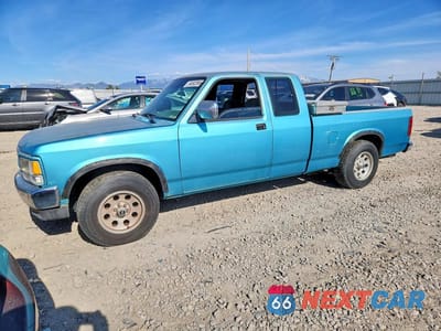 1995 DODGE DAKOTA 1B7GL23Y3SW926699 - główne zdjęcie licytacji z USA - miniatura