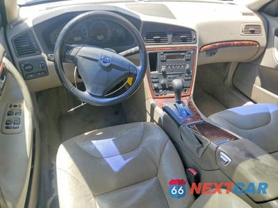 Zdjęcie 8 z 12 samochodu: 2006 VOLVO S60 2.5T VIN:YV1RS592562553088 - miniatura