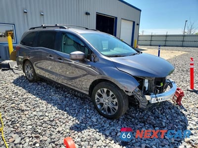 Czwarte zdjęcie samochodu z boku: 2026 HONDA ODYSSEY TOURING VIN:5FNRL6H85TB001100 - miniatura