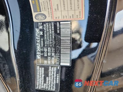 Zdjęcie 13 z 13 samochodu: 2013 MERCEDES-BENZ SLK 250 VIN:WDDPK4HA2DF055202 - miniatura
