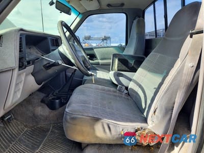 Zdjęcie 7 z 12 samochodu: 1994 FORD RANGER VIN:1FTCR10A5RPA06026 - miniatura