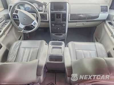 Zdjęcie 8 z 12 samochodu: 2010 DODGE GRAND CARAVAN SXT VIN:2D4RN5DX4AR169154 - miniatura