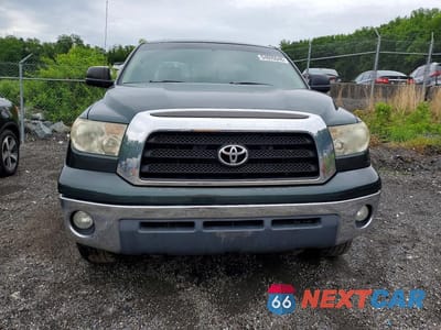 Piąte zdjęcie samochodu w środku: 2009 TOYOTA TUNDRA SR5 VIN:5TFBV54119X084781 - miniatura