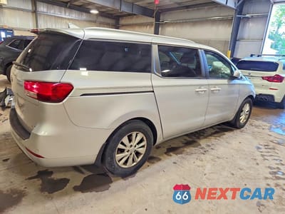 Trzecie zdjęcie samochodu z tyłu: 2016 KIA SEDONA LX VIN:KNDMB5C15G6162937 - miniatura