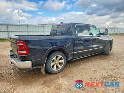 Trzecie zdjęcie samochodu z tyłu: 2020 RAM 1500 LIMITED VIN:1C6SRFHT7LN380758 - miniatura