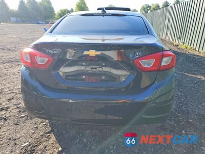 Zdjęcie 6 z 12 samochodu: 2019 CHEVROLET CRUZE LT VIN:1G1BE5SM4K7109720 - miniatura