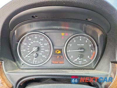 Zdjęcie 9 z 12 samochodu: 2008 BMW 335 I VIN:WBAWL73598PX57643 - miniatura
