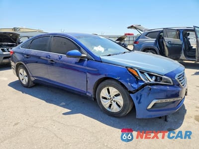 Czwarte zdjęcie samochodu z boku: 2015 HYUNDAI SONATA SE VIN:5NPE24AF9FH026201 - miniatura