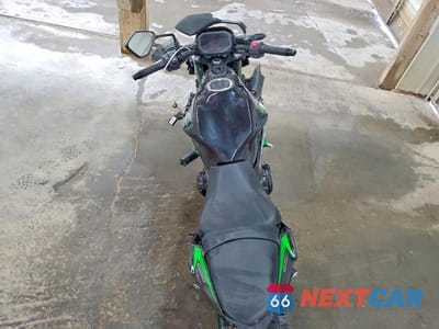 Zdjęcie 6 z 9 samochodu: 2025 KAWASAKI ER650 N VIN:ML5EREN12SDAF1787 - miniatura
