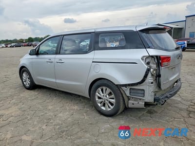 Drugie zdjęcie samochodu z przodu: 2016 KIA SEDONA L VIN:KNDMA5C13G6123914 - miniatura