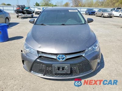 Piąte zdjęcie samochodu w środku: 2017 TOYOTA CAMRY HYBRID LE VIN:4T1BD1FK9HU203139 - miniatura