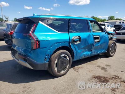 Trzecie zdjęcie samochodu z tyłu: 2026 KIA EV9 LAND VIN:5XYADFS53TG019113 - miniatura