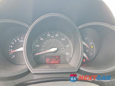 Zdjęcie 9 z 12 samochodu: 2016 KIA RIO LX VIN:KNADM5A38G6569596 - miniatura
