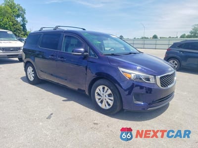Czwarte zdjęcie samochodu z boku: 2018 KIA SEDONA LX VIN:KNDMB5C11J6410673 - miniatura