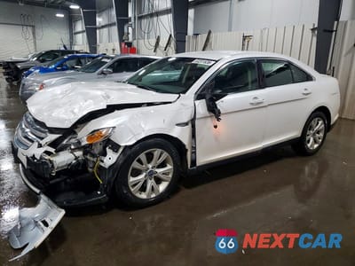 2010 FORD TAURUS SEL 1FAHP2EW0AG132682 - główne zdjęcie licytacji z USA - miniatura