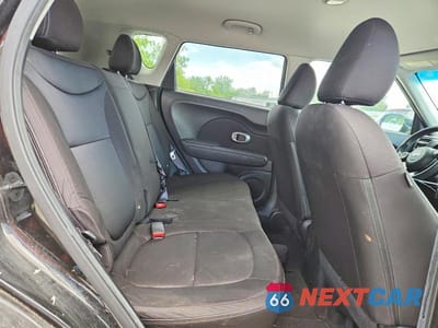 Zdjęcie 10 z 12 samochodu: 2016 KIA SOUL BASE VIN:KNDJN2A28G7830129 - miniatura
