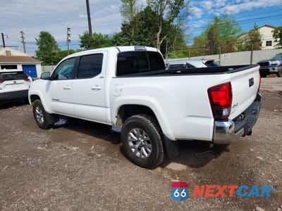 Drugie zdjęcie samochodu z przodu: 2018 TOYOTA TACOMA SR5 V6 VIN:5TFCZ5AN4JX129331 - miniatura