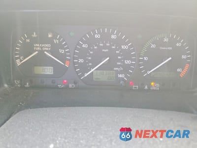 Zdjęcie 8 z 10 samochodu: 1997 VOLKSWAGEN EUROVAN RV VIN:WV3AH8706VH043541 - miniatura