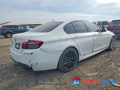 Trzecie zdjęcie samochodu z tyłu: 2016 BMW 535 XI VIN:WBA5B3C51GG253061 - miniatura