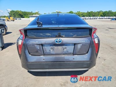 Zdjęcie 6 z 12 samochodu: 2017 TOYOTA PRIUS FOUR VIN:JTDKARFU2H3054382 - miniatura